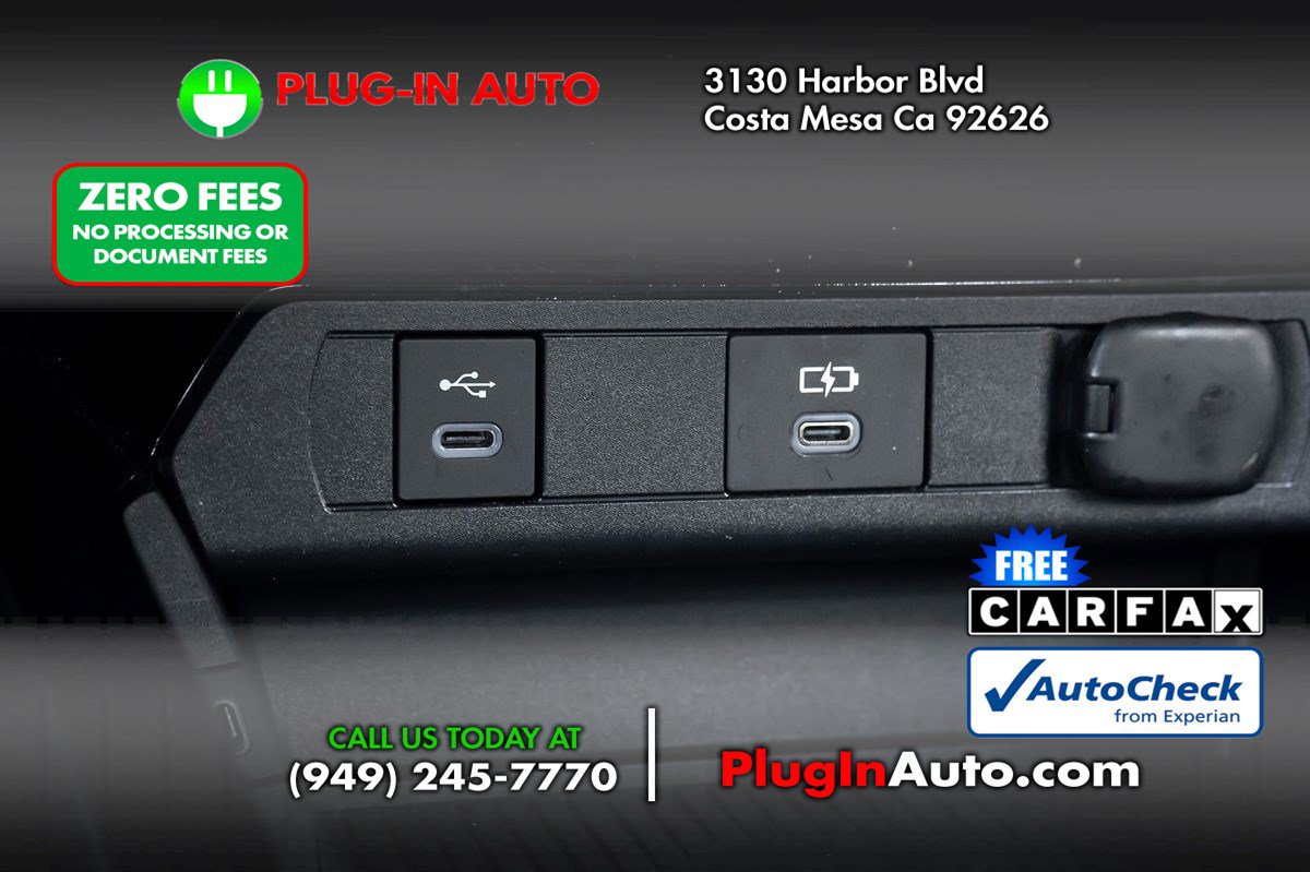 Used 2023 Toyota Prius XLE AWD/4WD image 20