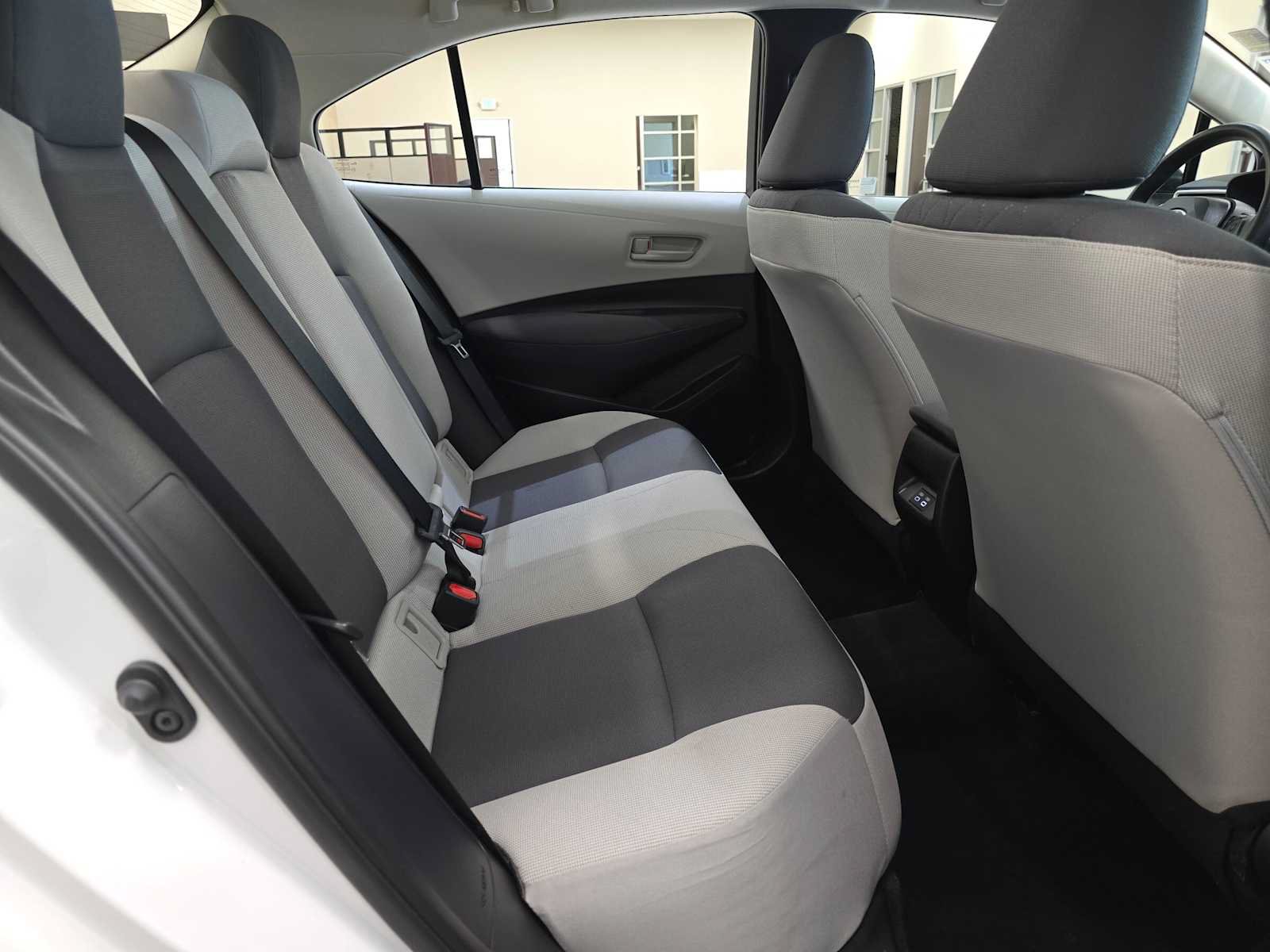 Certified 2025 Toyota Corolla LE w/ LE Premium Package FWD image 25
