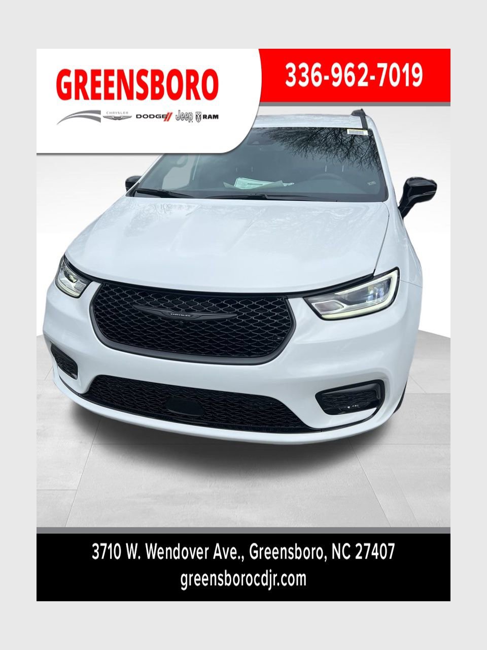 New 2026 Chrysler Pacifica Select w/ S Appearance Package