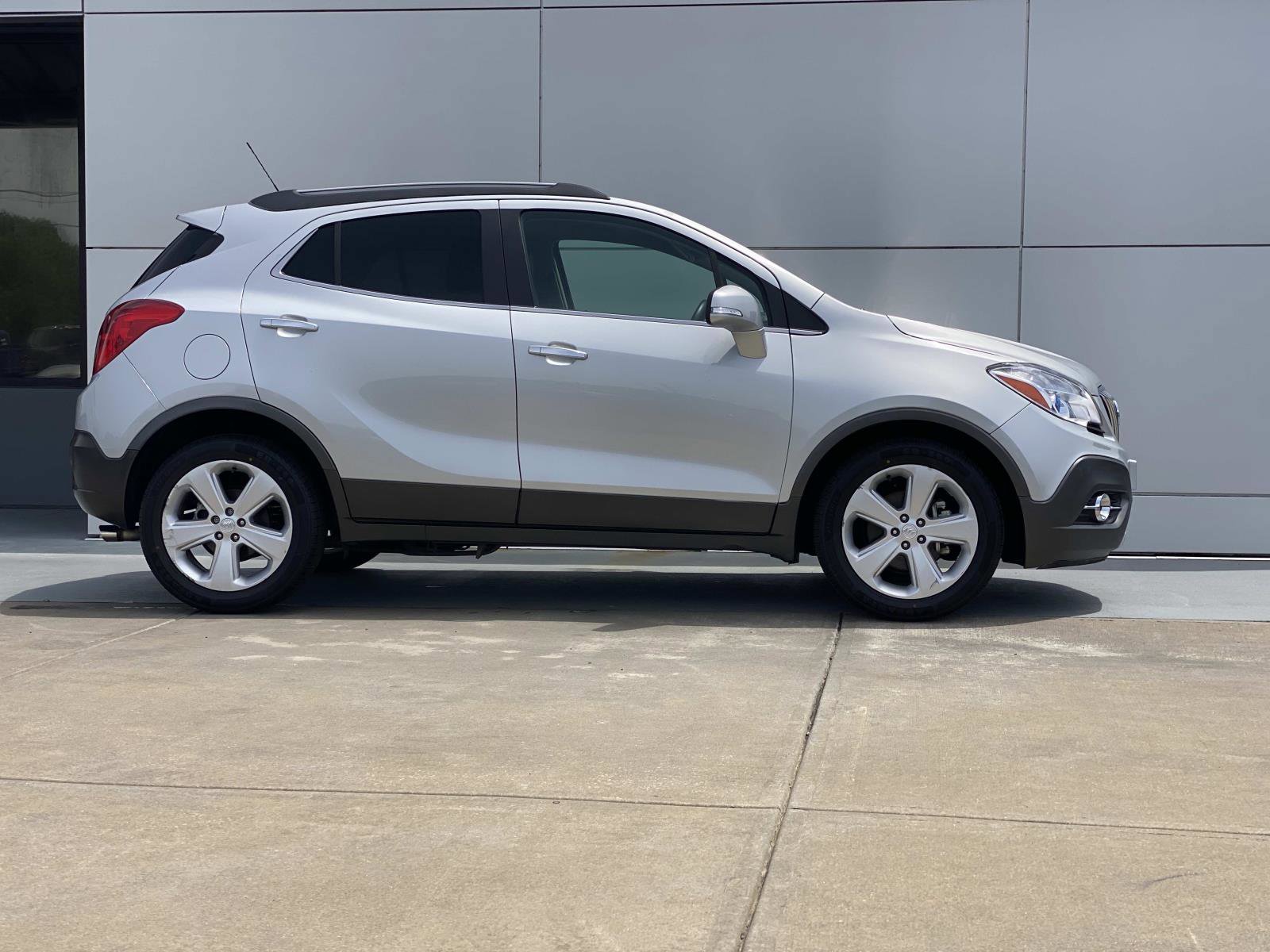 Used 2015 Buick Encore Leather FWD image 3