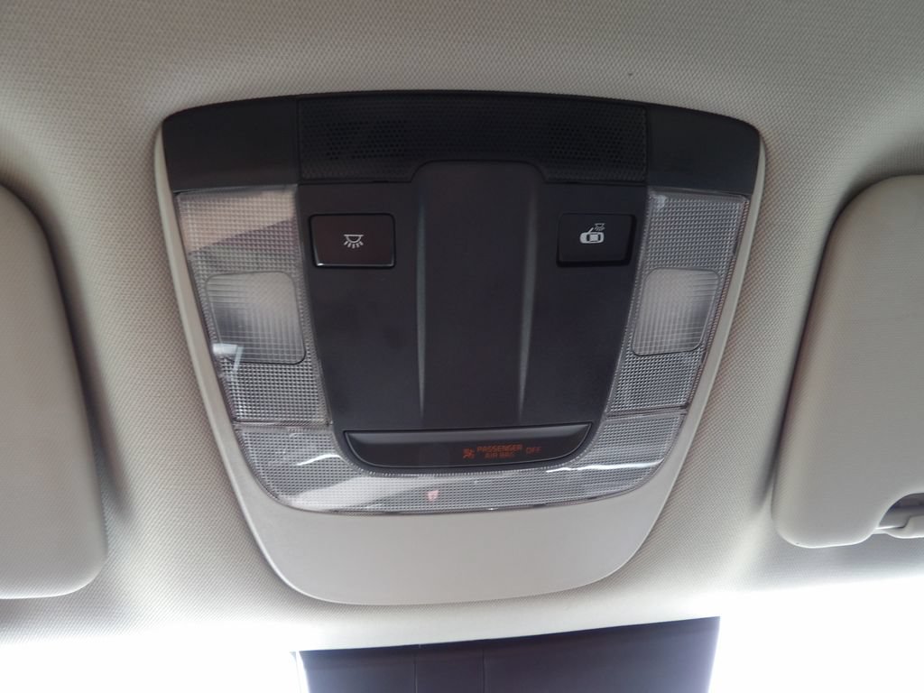 Used 2025 Kia Sportage LX FWD image 19
