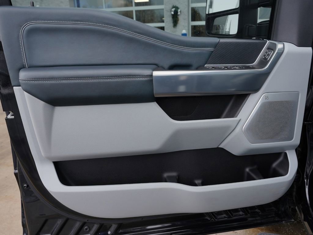 Used 2024 Ford F350 Limited w/ FX4 Off-Road Package image 35