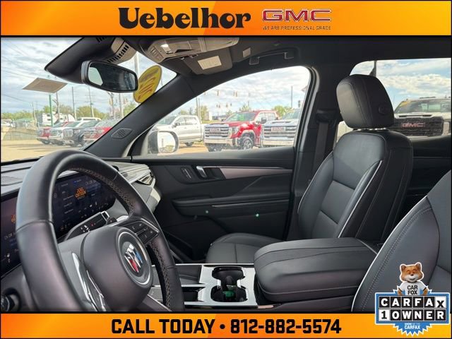Used 2025 Buick Enclave Preferred FWD image 24