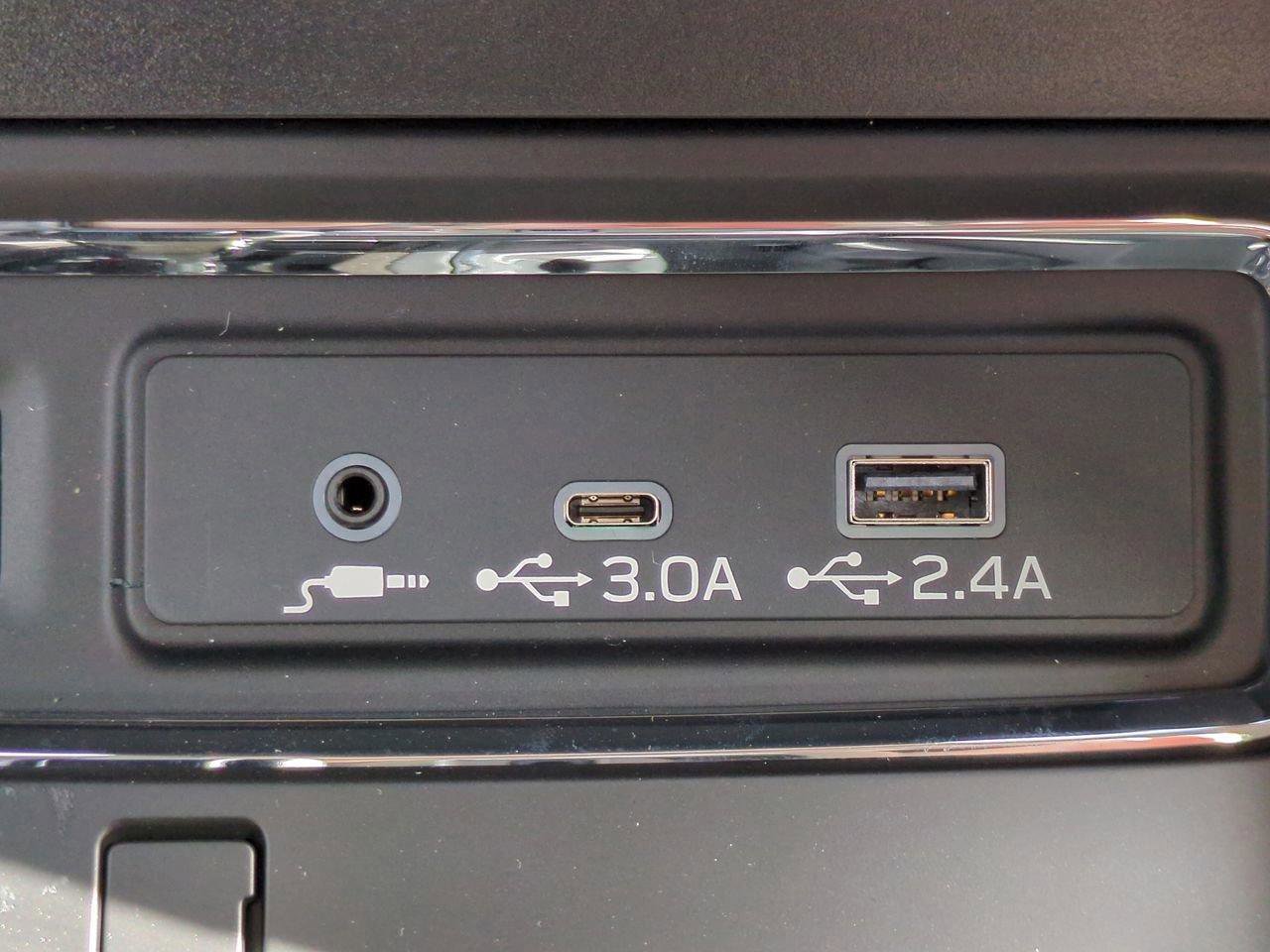 New 2026 Subaru Ascent Limited Bronze image 19