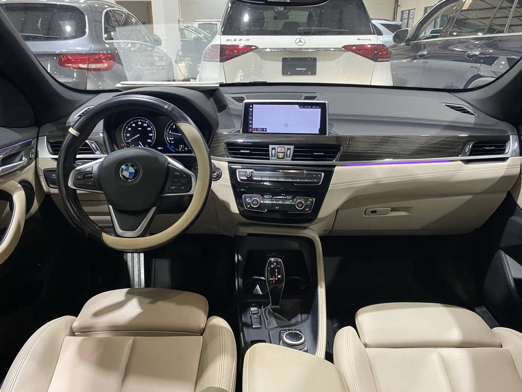 Used 2020 BMW X1 sDrive28i w/ Convenience Package FWD image 2