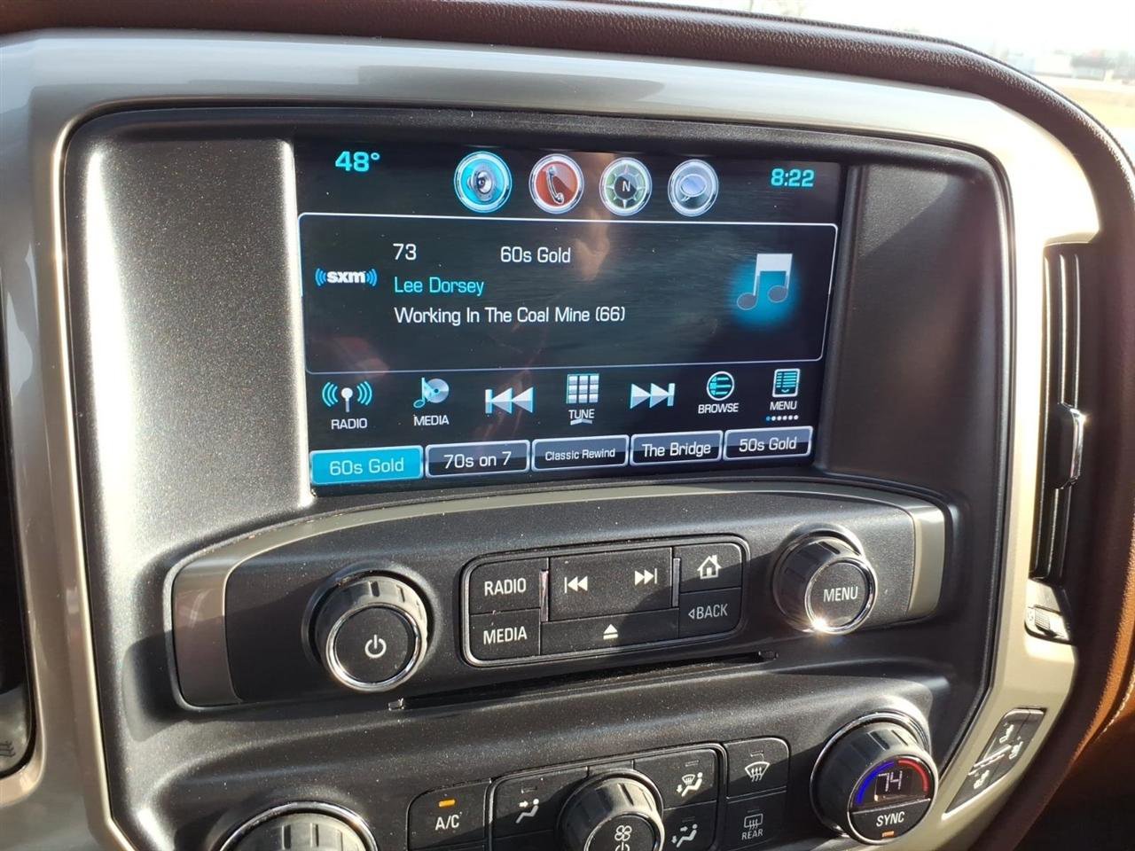 Used 2018 Chevrolet Silverado 1500 High Country image 19