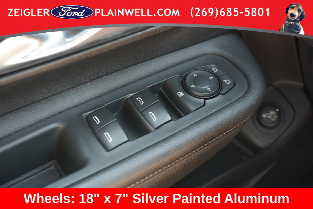 Used 2022 GMC Terrain SLT w/ Tech Package AWD/4WD image 32