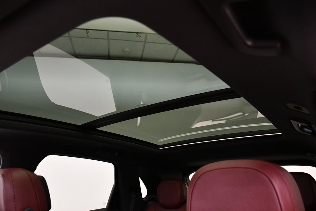 Certified 2025 Porsche Cayenne image 20