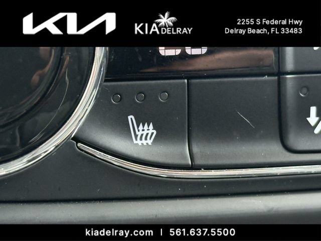 Used 2023 Chevrolet TrailBlazer RS w/ Sun and Liftgate Package FWD image 25