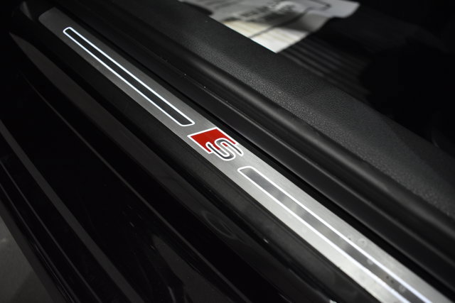 Used 2023 Audi A4 2.0T Premium Plus w/ Premium Plus Package image 35