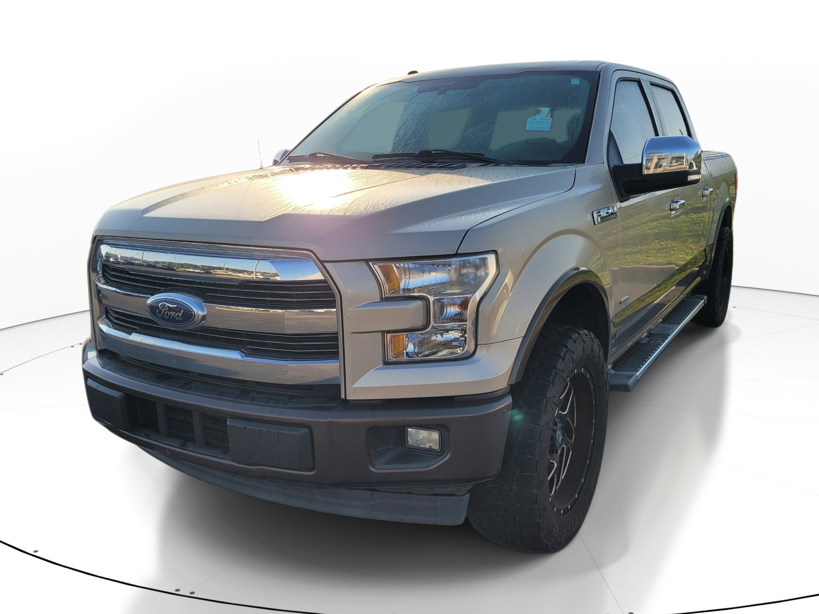 Used 2017 Ford F150 Lariat image 3