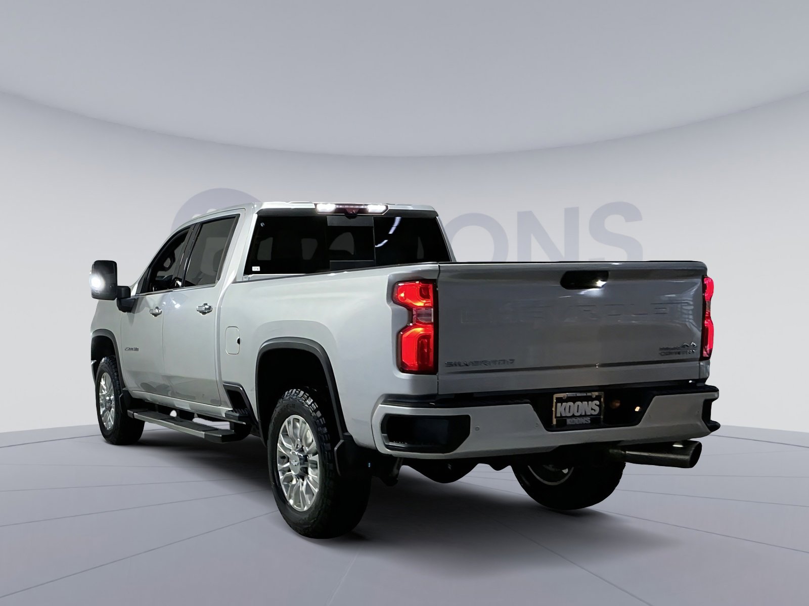 Used 2020 Chevrolet Silverado 2500 High Country w/ Z71 Off-Road Package image 14