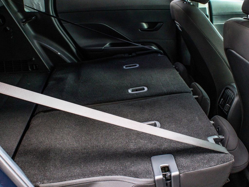 Used 2025 Hyundai Kona SEL image 36