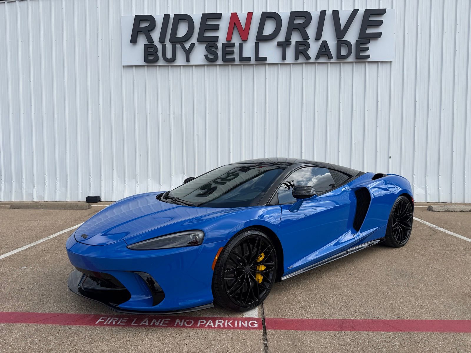 Used 2026 McLaren GTS RWD image 1