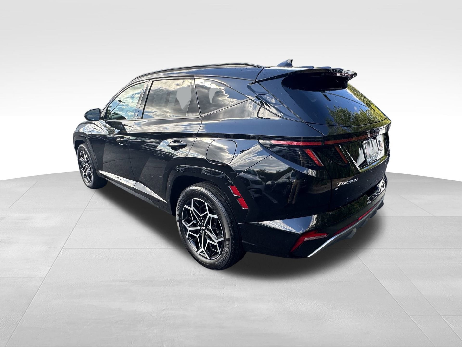 Used 2024 Hyundai Tucson N Line image 18