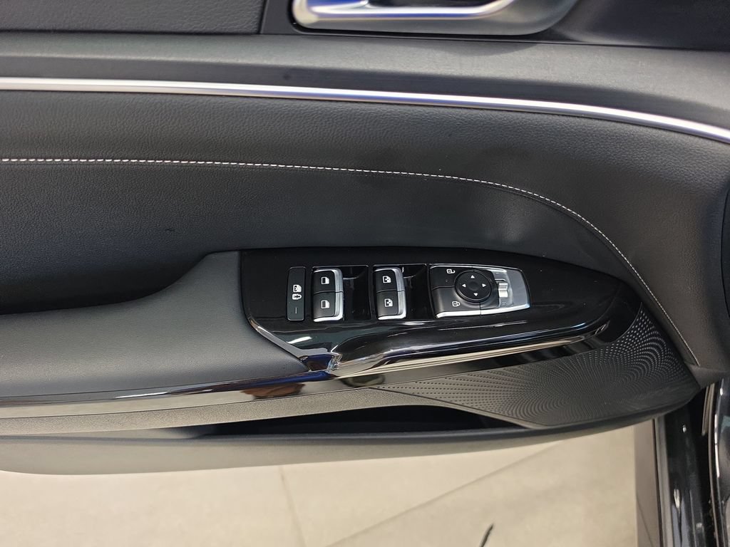 Certified 2026 Kia K5 GT-Line FWD image 17