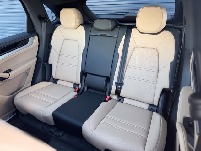 New 2026 Porsche Cayenne S AWD/4WD image 30
