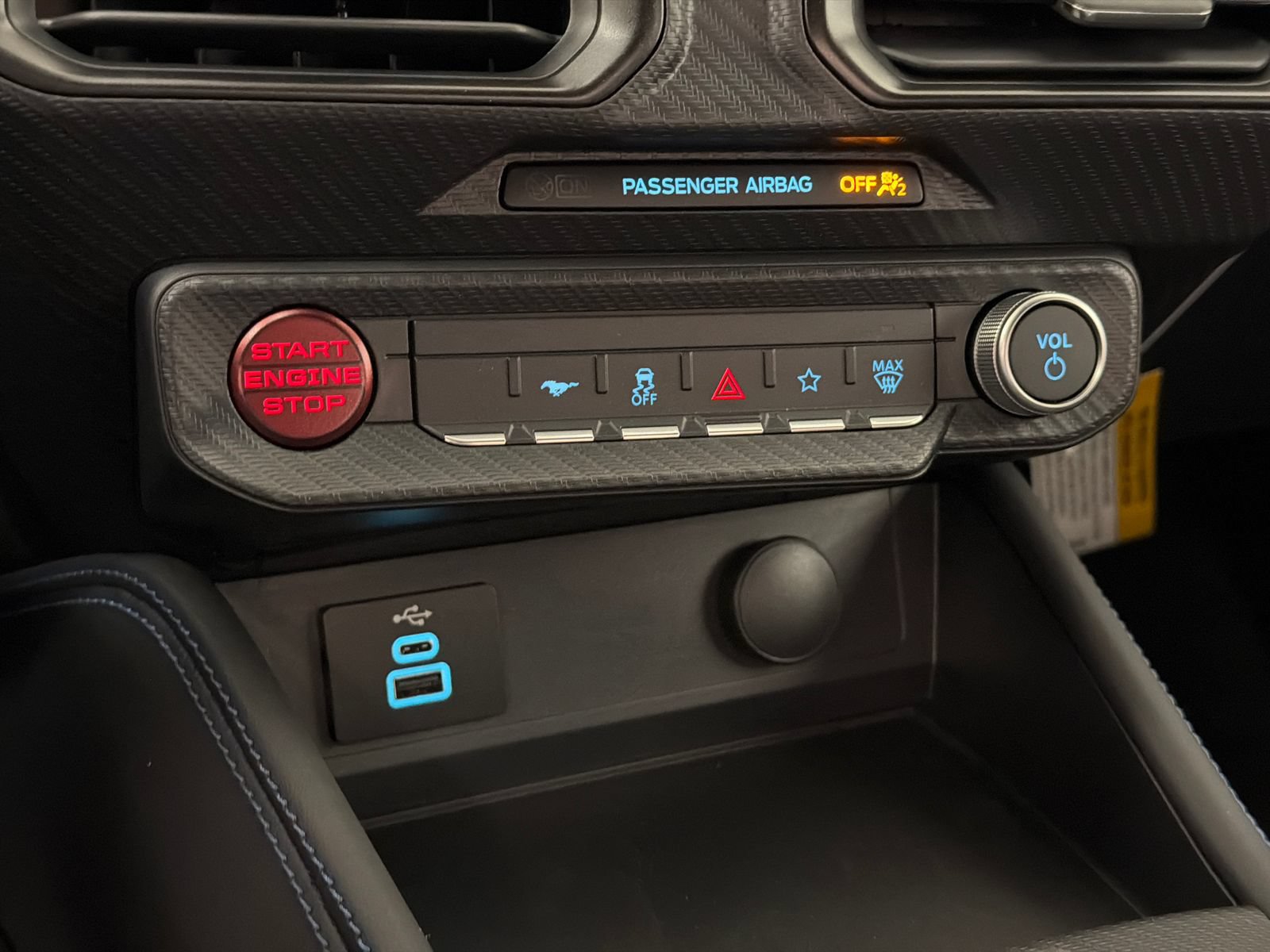 New 2026 Ford Mustang Dark Horse RWD image 30