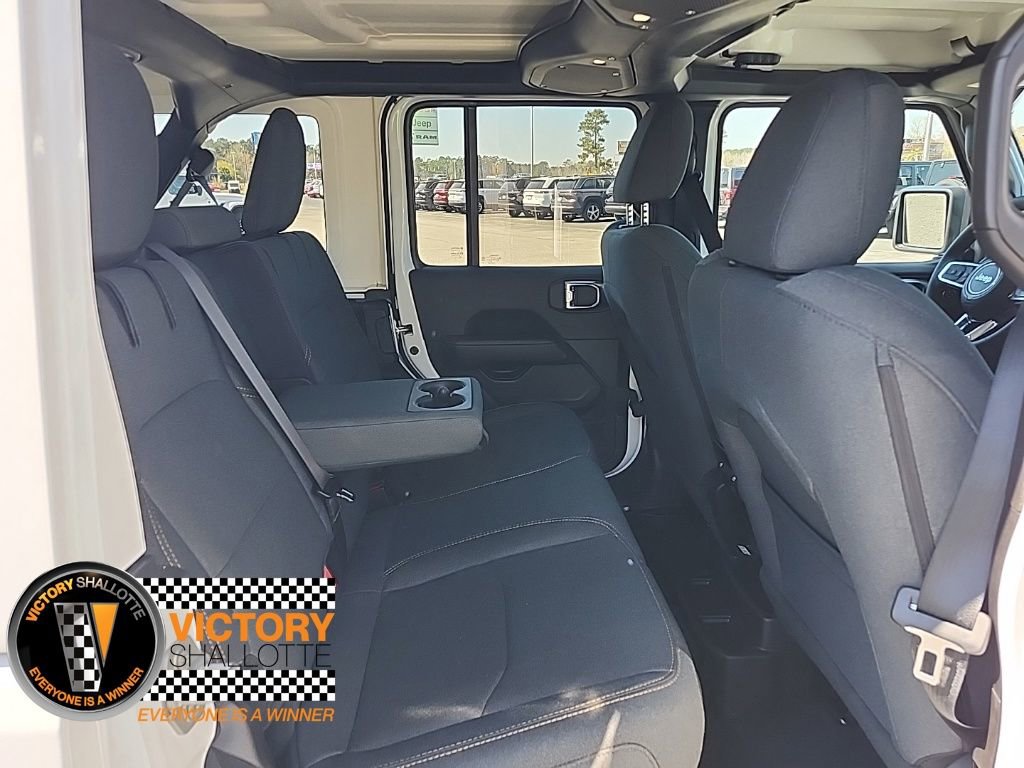 Used 2025 Jeep Wrangler Sahara 4xe w/ Safety Group image 34