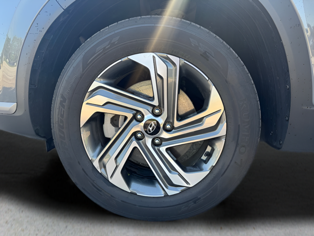 Certified 2023 Hyundai Santa Fe SEL AWD/4WD image 15
