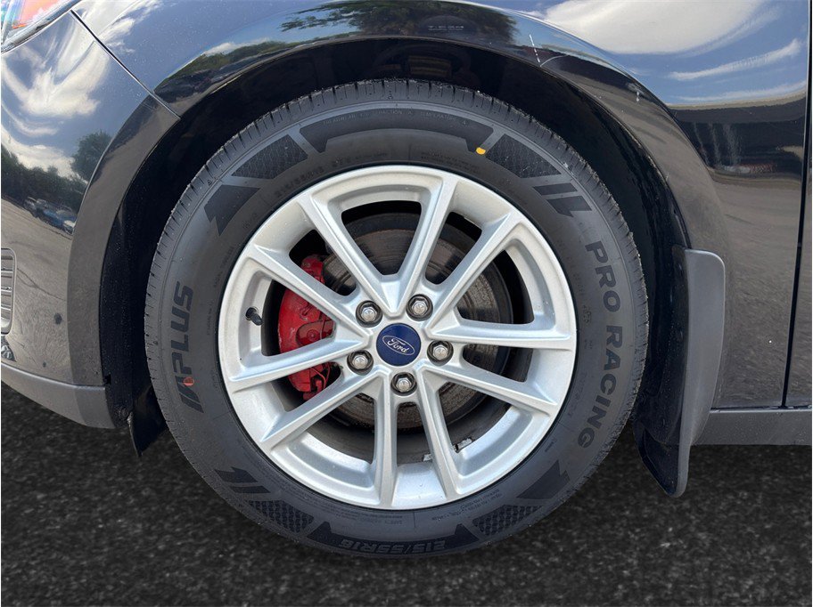 Used 2016 Ford Focus SE FWD image 12