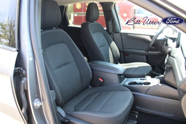 Used 2025 Ford Escape Active FWD image 11