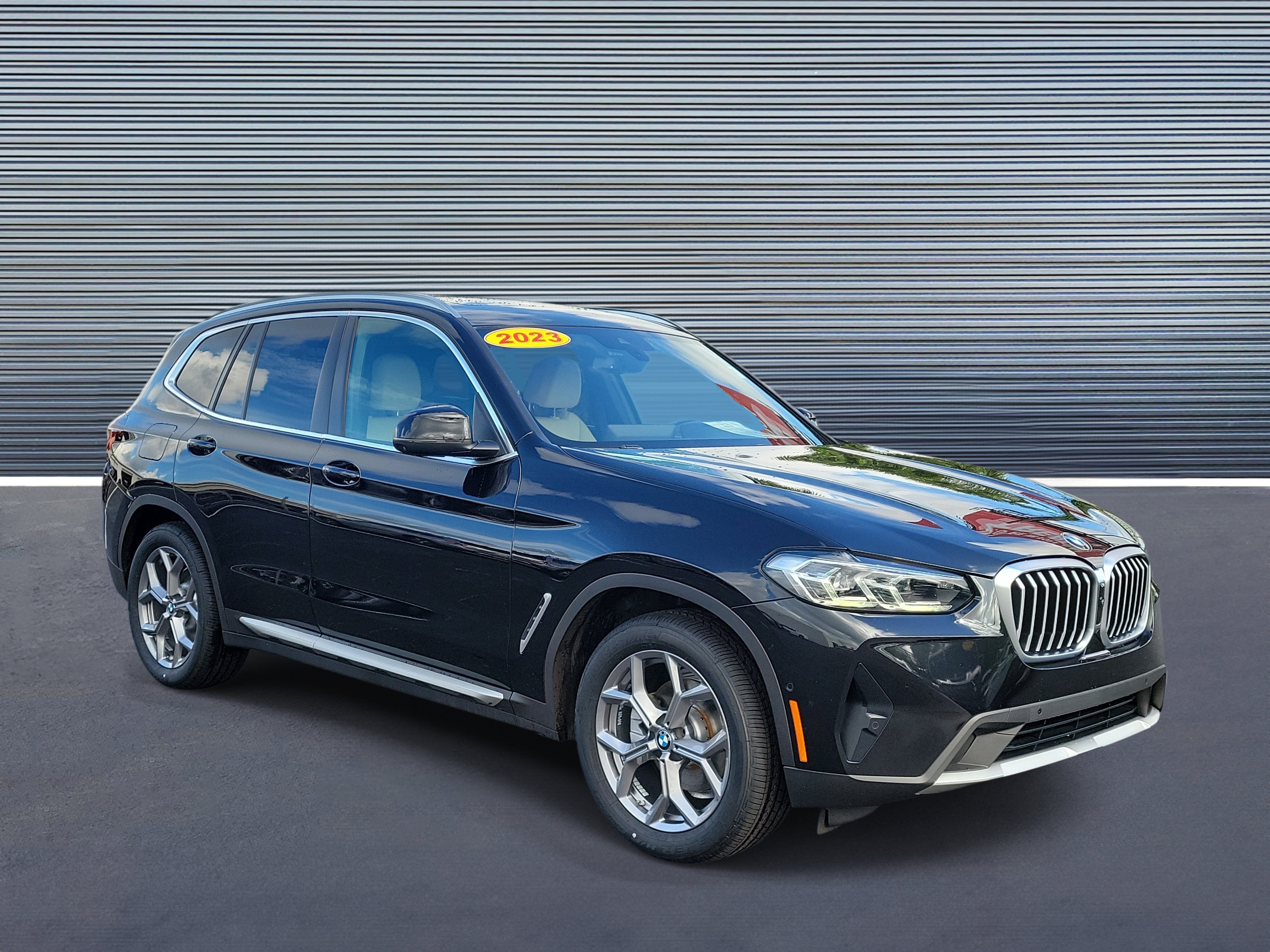Used 2023 BMW X3 sDrive30i w/ Premium Package RWD image 2
