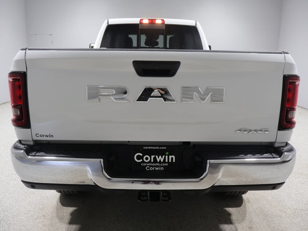 Used 2025 RAM 3500 Tradesman AWD/4WD image 3