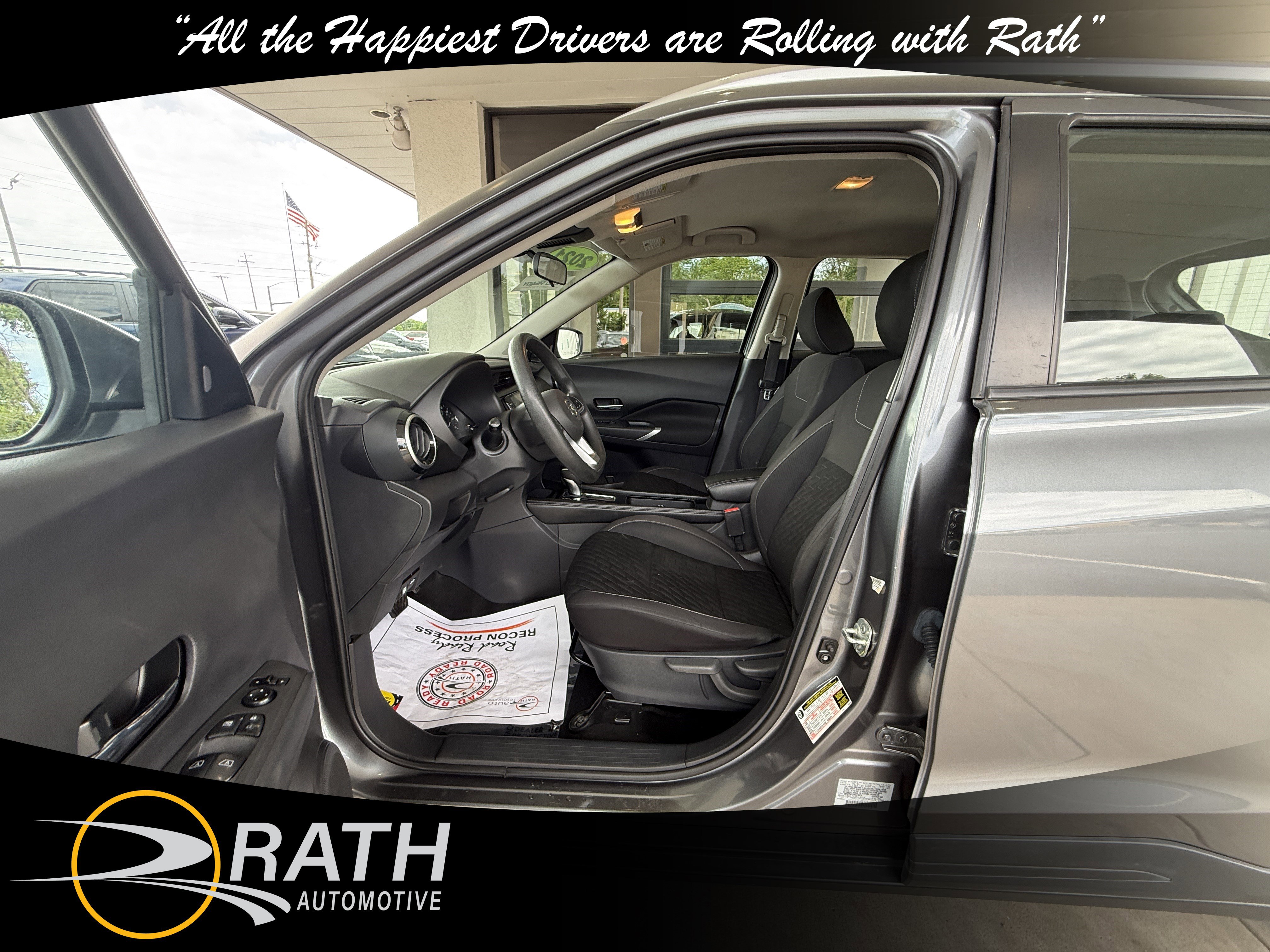 Used 2021 Nissan Kicks SV FWD image 12