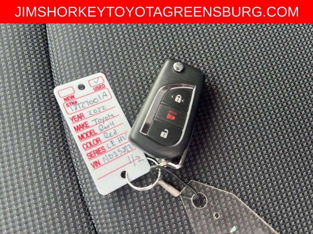 Used 2022 Toyota RAV4 LE AWD/4WD image 28