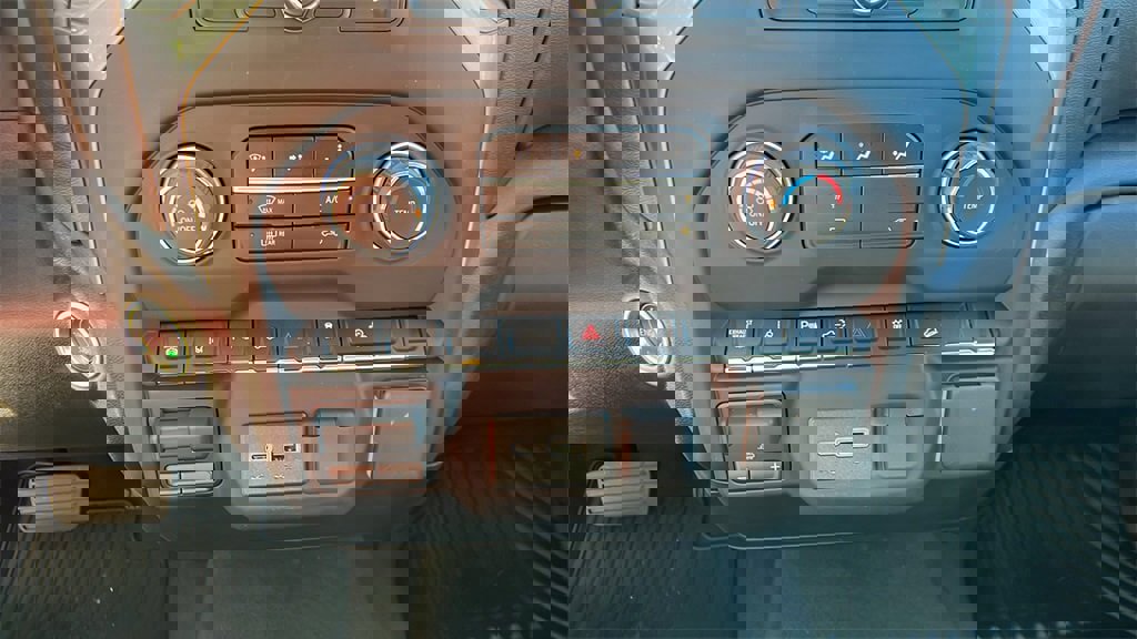 New 2025 Chevrolet Silverado 2500 Custom w/ Custom Value Package image 24