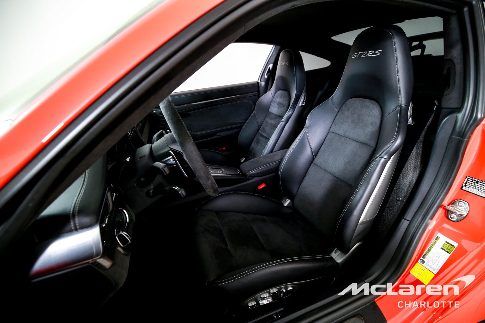 Used 2018 Porsche 911 GT2 RS RWD image 11