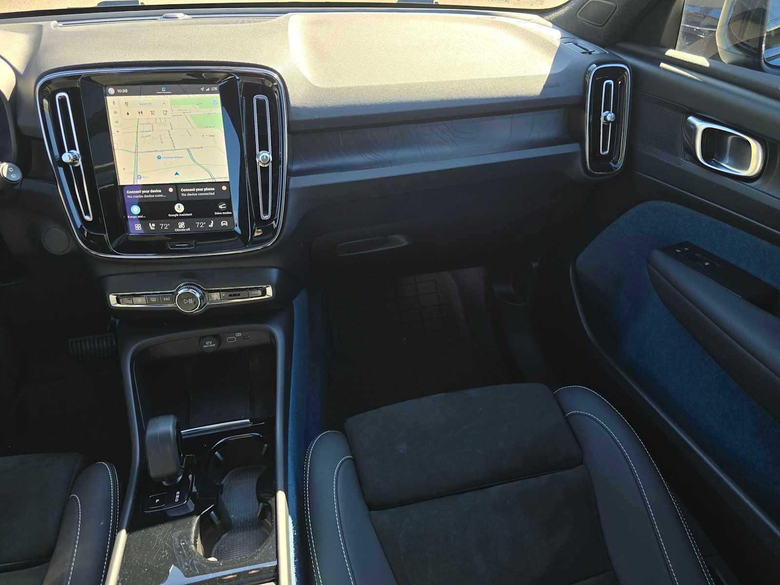 Certified 2023 Volvo XC40 Recharge Plus w/ Protection Package Premier AWD/4WD image 19