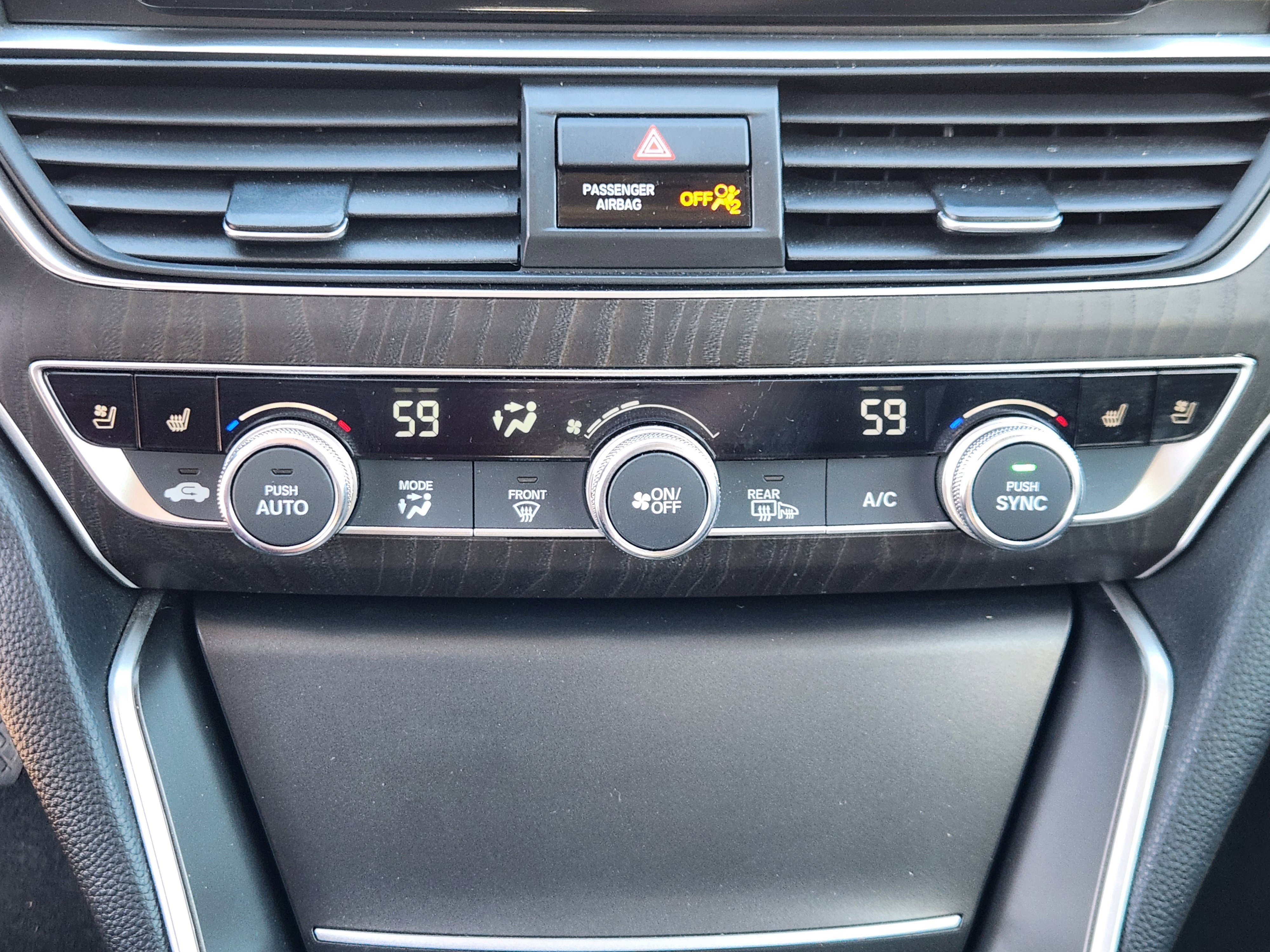 Used 2018 Honda Accord Touring image 22