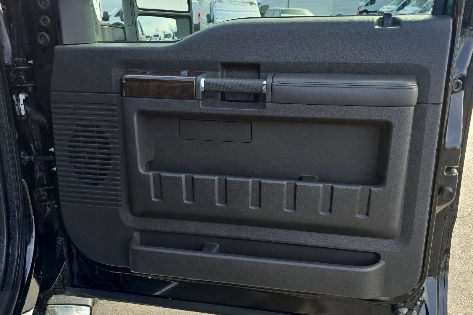 Used 2016 Ford F350 Platinum w/ Snow Plow Prep Package image 36