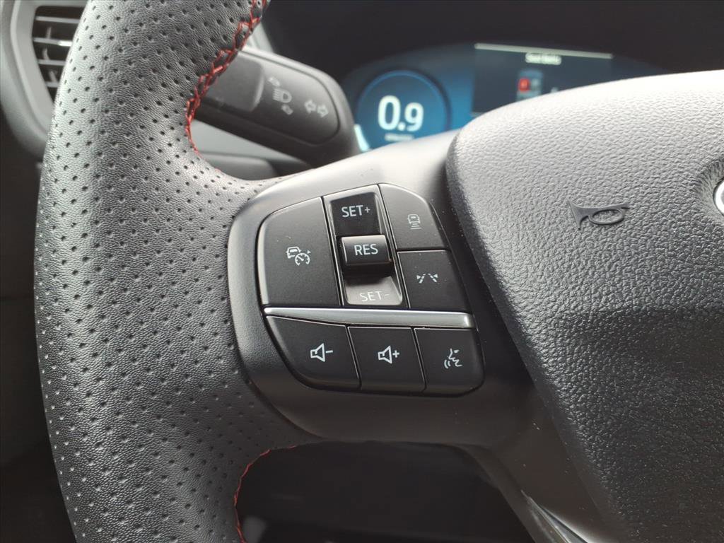 Certified 2023 Ford Escape ST-Line Select w/ Tech Pack #2 image 16