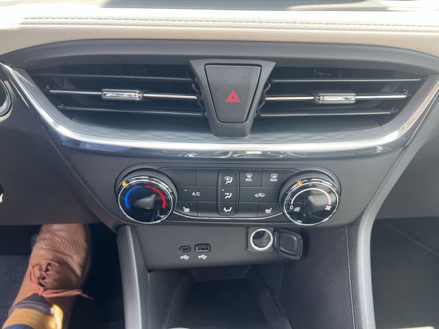 New 2026 Buick Encore GX Preferred w/ Comfort Package FWD image 21