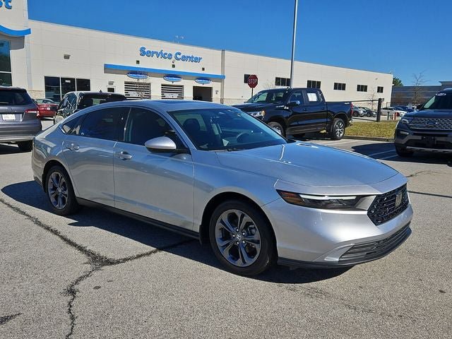 Used 2024 Honda Accord EX image 7