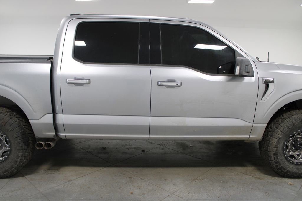 Used 2021 Ford F150 XLT w/ Equipment Group 302A High image 11