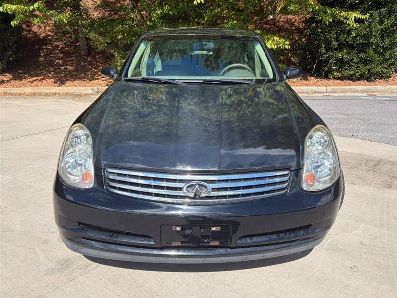 Used 2003 INFINITI G35 Sedan w/ Premium Pkg RWD image 2