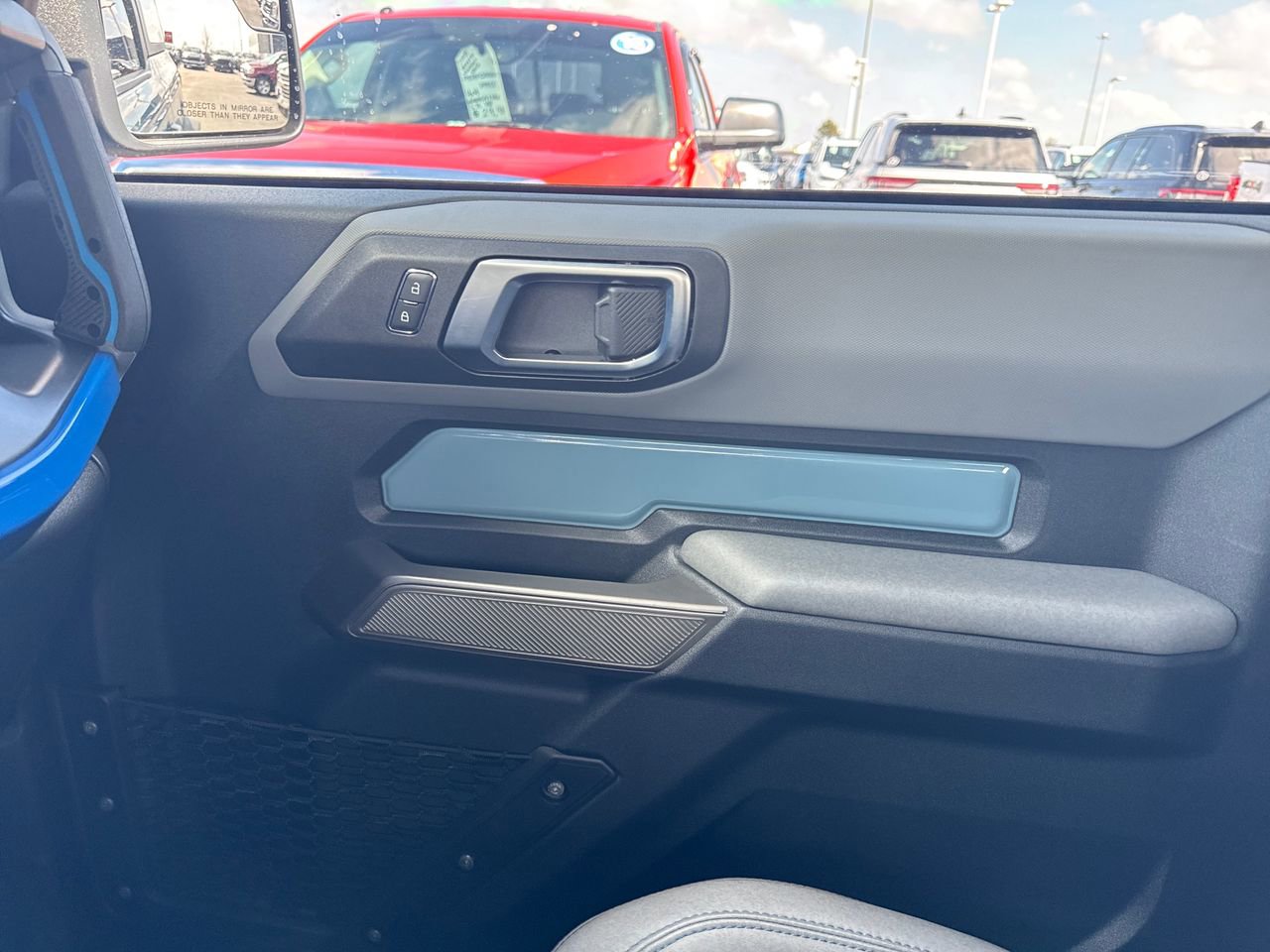 Used 2023 Ford Bronco Black Diamond image 25