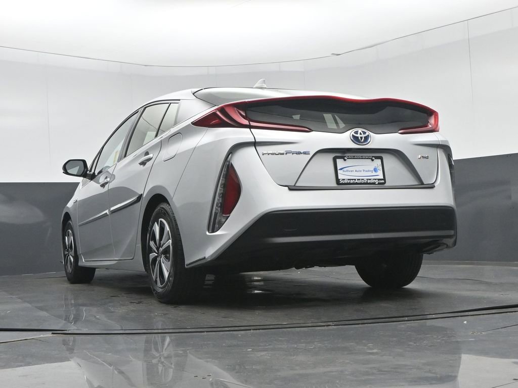 Used 2017 Toyota Prius Prime Premium FWD image 50