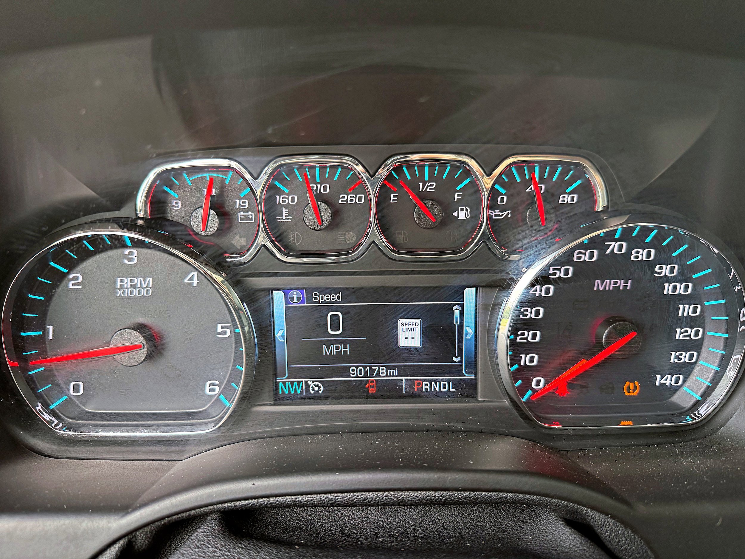 Used 2019 Chevrolet Suburban Premier AWD/4WD image 15