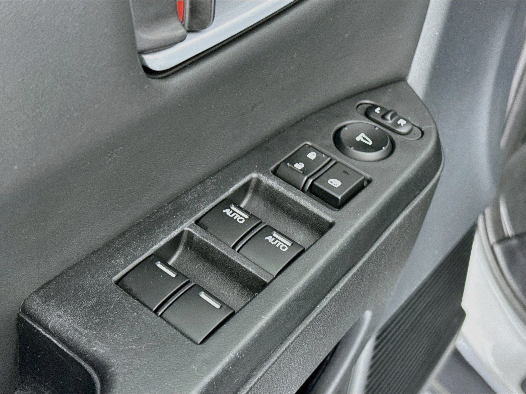 Used 2015 Honda Pilot Touring image 18