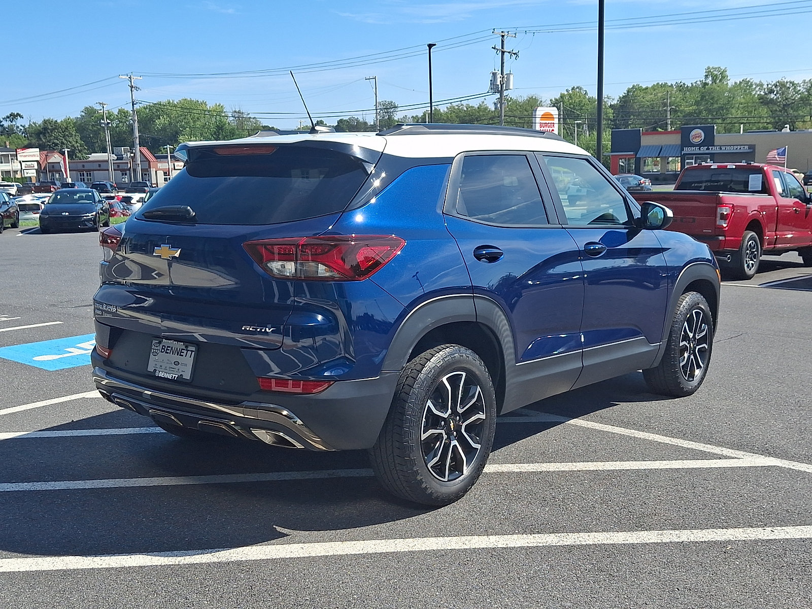 Used 2022 Chevrolet TrailBlazer ACTIV w/ Technology Package AWD/4WD image 6