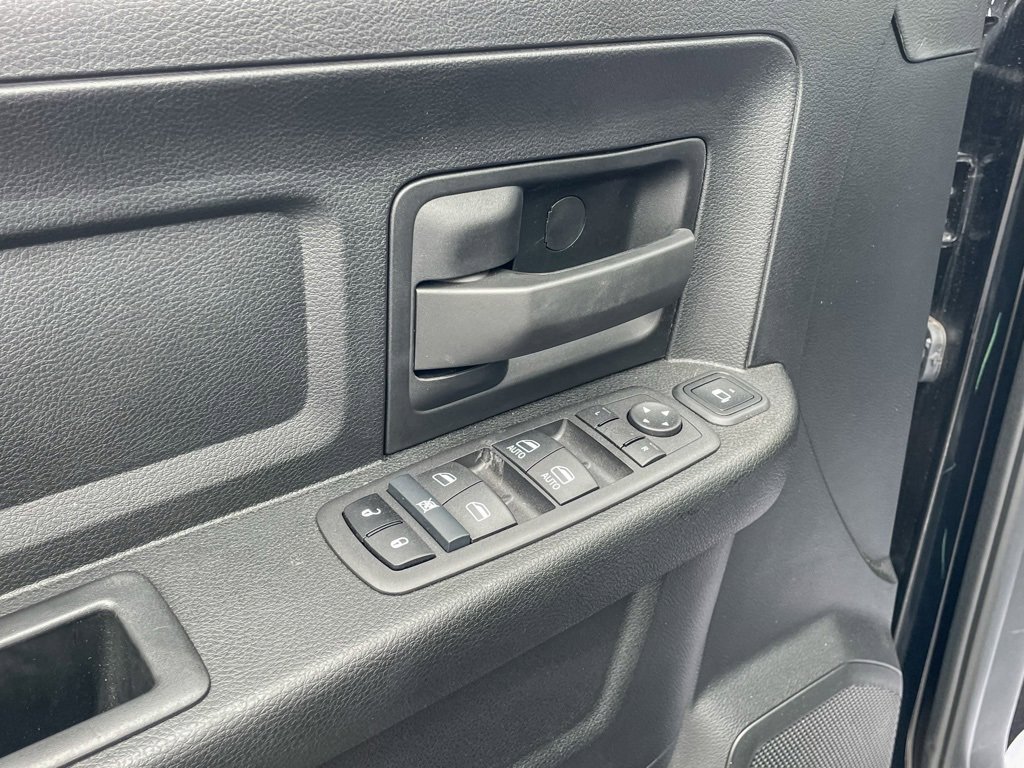 New 2024 RAM 2500 Tradesman w/ Chrome Appearance Group image 14