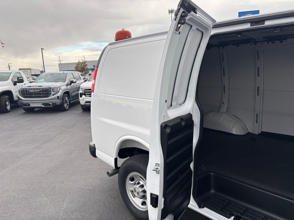 New 2025 Chevrolet Express 2500 w/ Driver Convenience Package RWD image 35