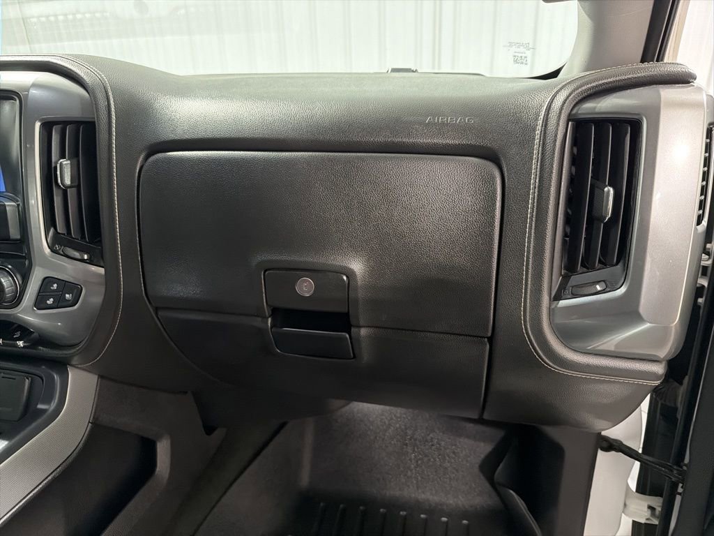 Used 2016 Chevrolet Silverado 1500 LTZ Z71 w/ LTZ Plus Package AWD/4WD image 23