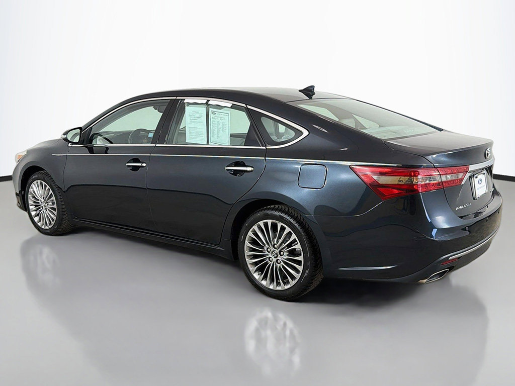 Used 2018 Toyota Avalon Limited w/ All Weather Liner Package FWD image 15