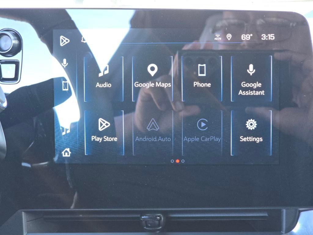 Used 2025 Chevrolet Corvette Stingray Coupe w/ 1LT image 18